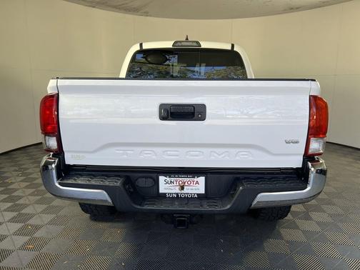 Super White 2019 Toyota Tacoma SR5