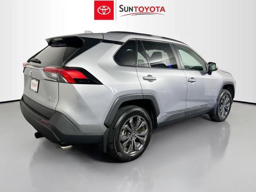 Silver Sky Metallic 2025 Toyota RAV4 Hybrid XLE Premium