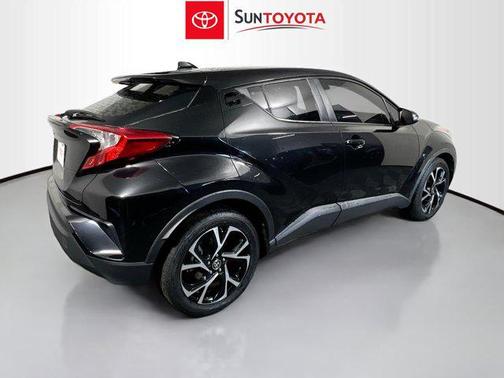 2020 Toyota C-HR XLE