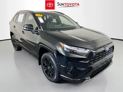 2022 Toyota RAV4 Hybrid SE
