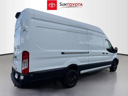 OXFORD WHITE 2024 Ford Transit-250 Base
