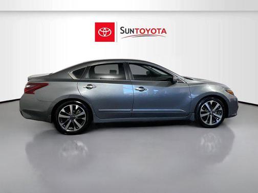 2017 Nissan Altima 2.5 SR