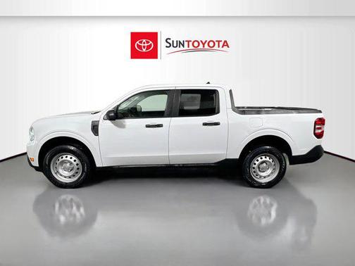 OXFORD WHITE 2022 Ford Maverick XL