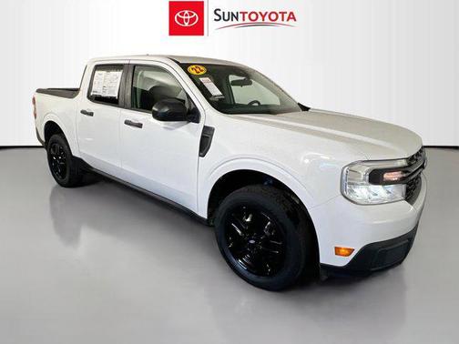 OXFORD WHITE 2022 Ford Maverick XL