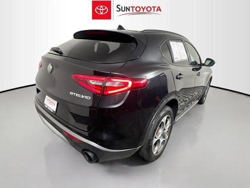 2022 Alfa Romeo Stelvio Ti