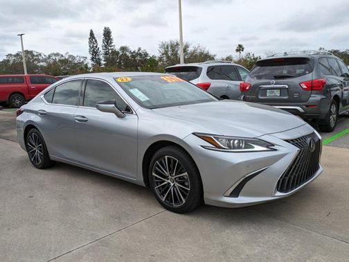 2022 Lexus ES 350 Base