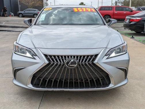 2022 Lexus ES 350 Base