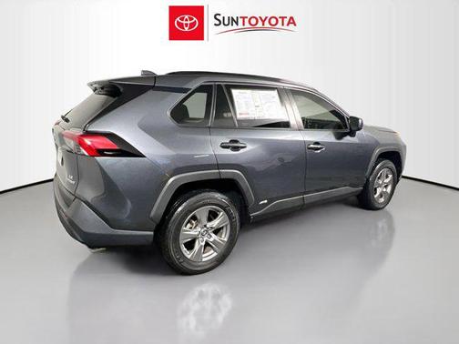 2023 Toyota RAV4 Hybrid LE