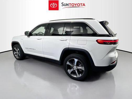 Bright White Clearcoat 2022 Jeep Grand Cherokee 4xe Base
