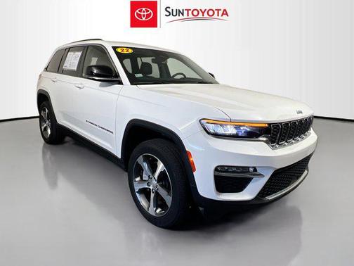 Bright White Clearcoat 2022 Jeep Grand Cherokee 4xe Base