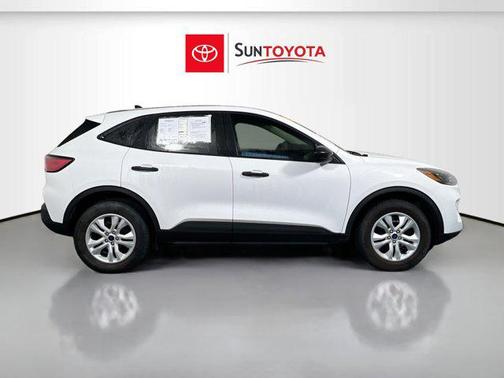 2022 Ford Escape S