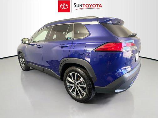 2024 Toyota Corolla Cross XLE