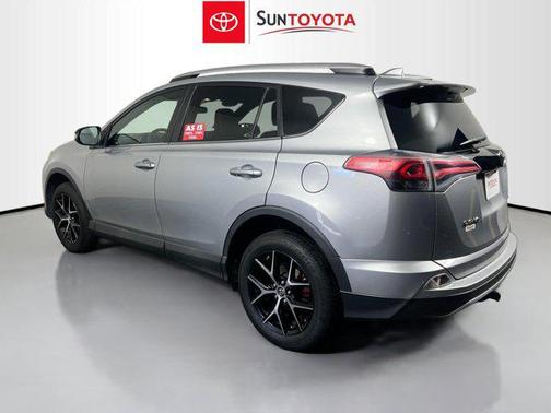 2016 Toyota RAV4 SE