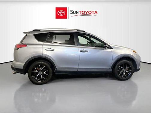 2016 Toyota RAV4 SE