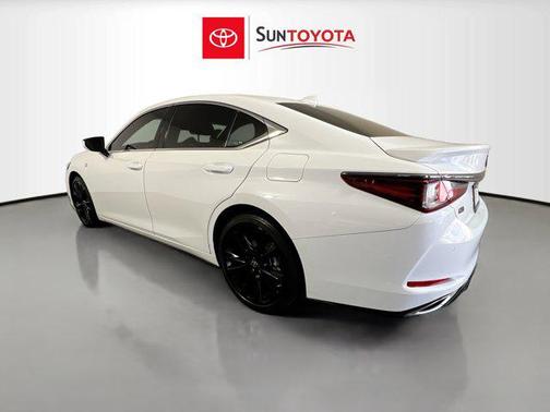2022 Lexus ES 350 F Sport