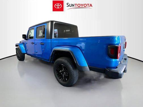 2023 Jeep Gladiator Sport S
