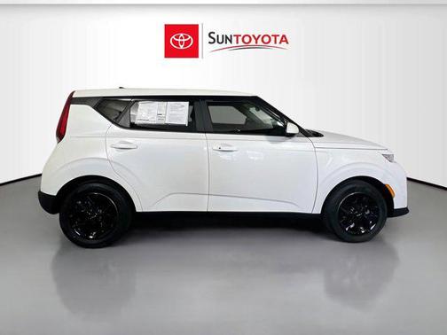 2022 Kia Soul S