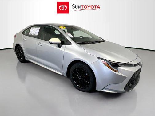 Classic Silver Metallic 2021 Toyota Corolla LE