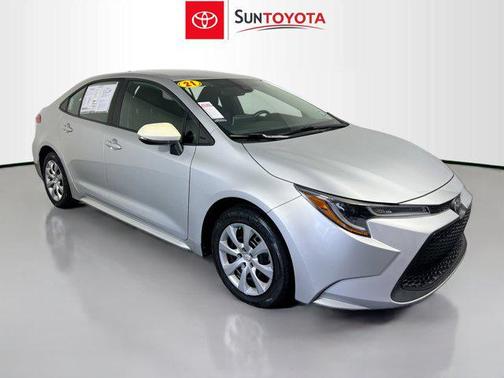 Classic Silver Metallic 2021 Toyota Corolla LE