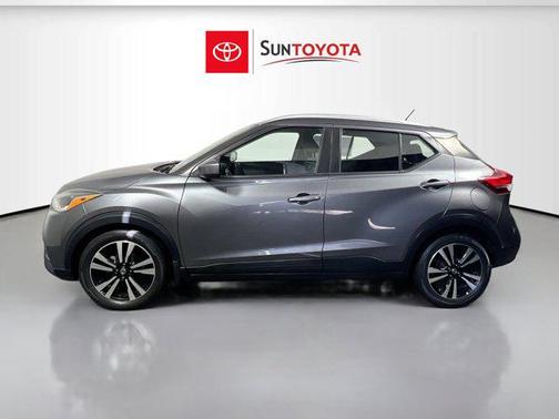 2019 Nissan Kicks SV