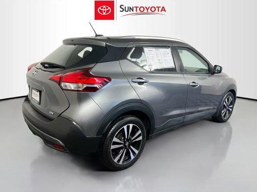 2019 Nissan Kicks SV
