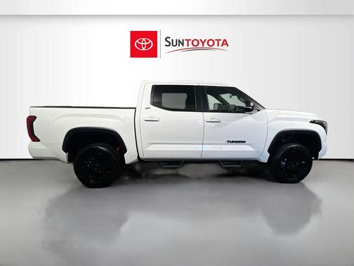 Ice Cap 2026 Toyota Tundra SR5