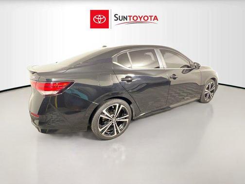 2022 Nissan Sentra SR