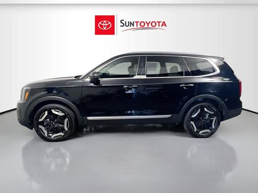 Ebony Black 2025 Kia Telluride S