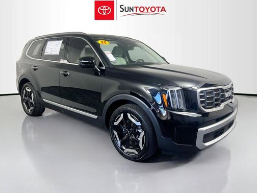 Ebony Black 2025 Kia Telluride S