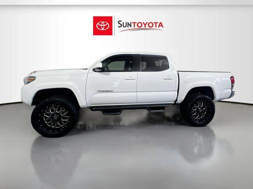 Super White 2020 Toyota Tacoma SR5