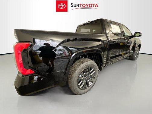 2025 Toyota Tundra Hybrid Platinum