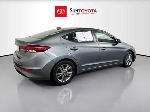 2017 Hyundai ELANTRA Value Edition