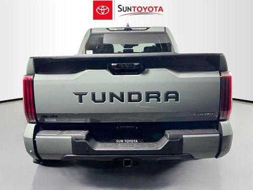 2026 Toyota Tundra Hybrid Platinum