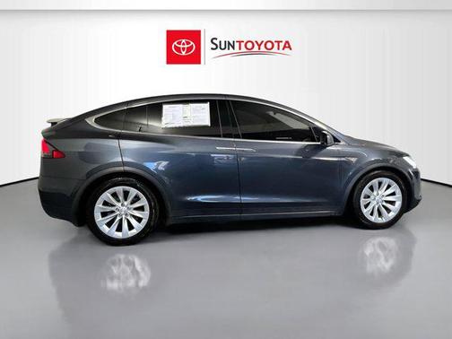 2016 Tesla Model X 90D