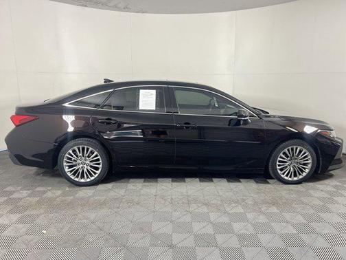 2019 Toyota Avalon Limited