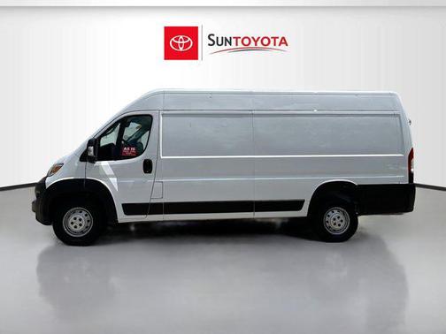 Bright White Clearcoat 2023 RAM ProMaster 3500 High Roof