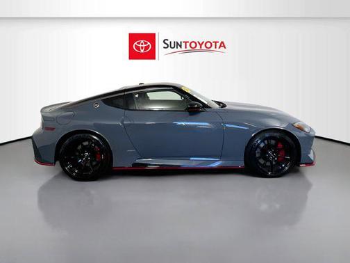 2024 Nissan Z NISMO Auto