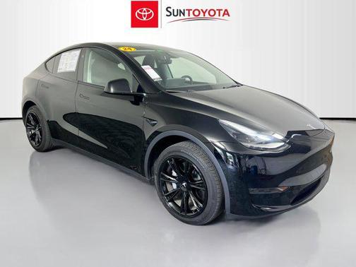 2024 Tesla Model Y Long Range Single Motor Rear-Wheel Drive
