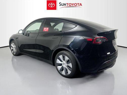 2024 Tesla Model Y Long Range Single Motor Rear-Wheel Drive