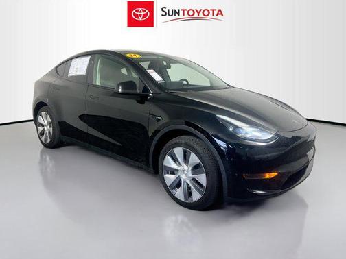 2024 Tesla Model Y Long Range Single Motor Rear-Wheel Drive