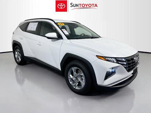 White Pearl 2024 Hyundai TUCSON SEL