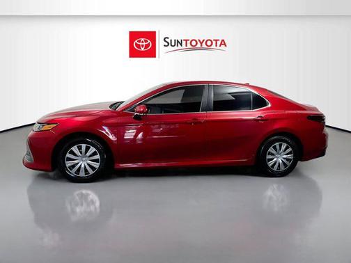 2024 Toyota Camry Hybrid LE