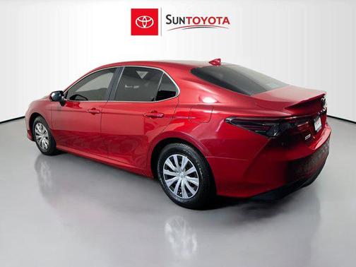 2024 Toyota Camry Hybrid LE