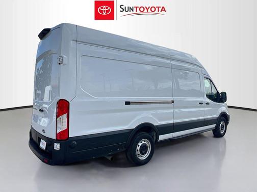 OXFORD WHITE 2024 Ford Transit-250 Base