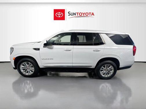 2022 GMC Yukon SLT