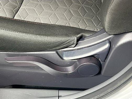 2022 Mitsubishi Outlander Sport 2.0 LE