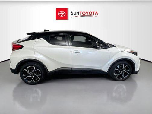 2019 Toyota C-HR XLE