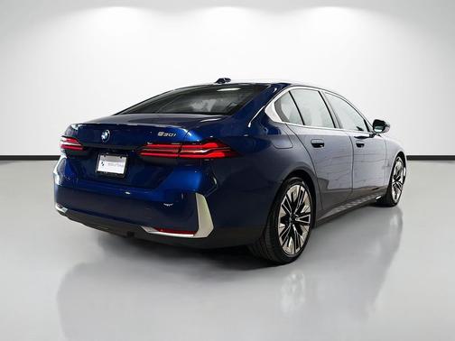 Blue Metallic 2026 BMW 530 530i