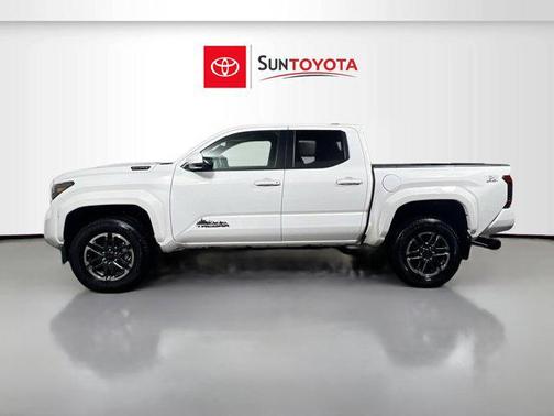 2024 Toyota Tacoma Hybrid TRD Sport