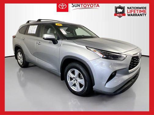 2023 Toyota Highlander Hybrid LE